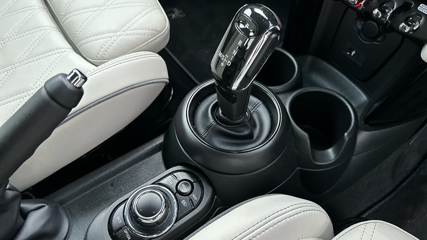 Used MINI Hatch 2022 for sale - 77025274: Photo 10