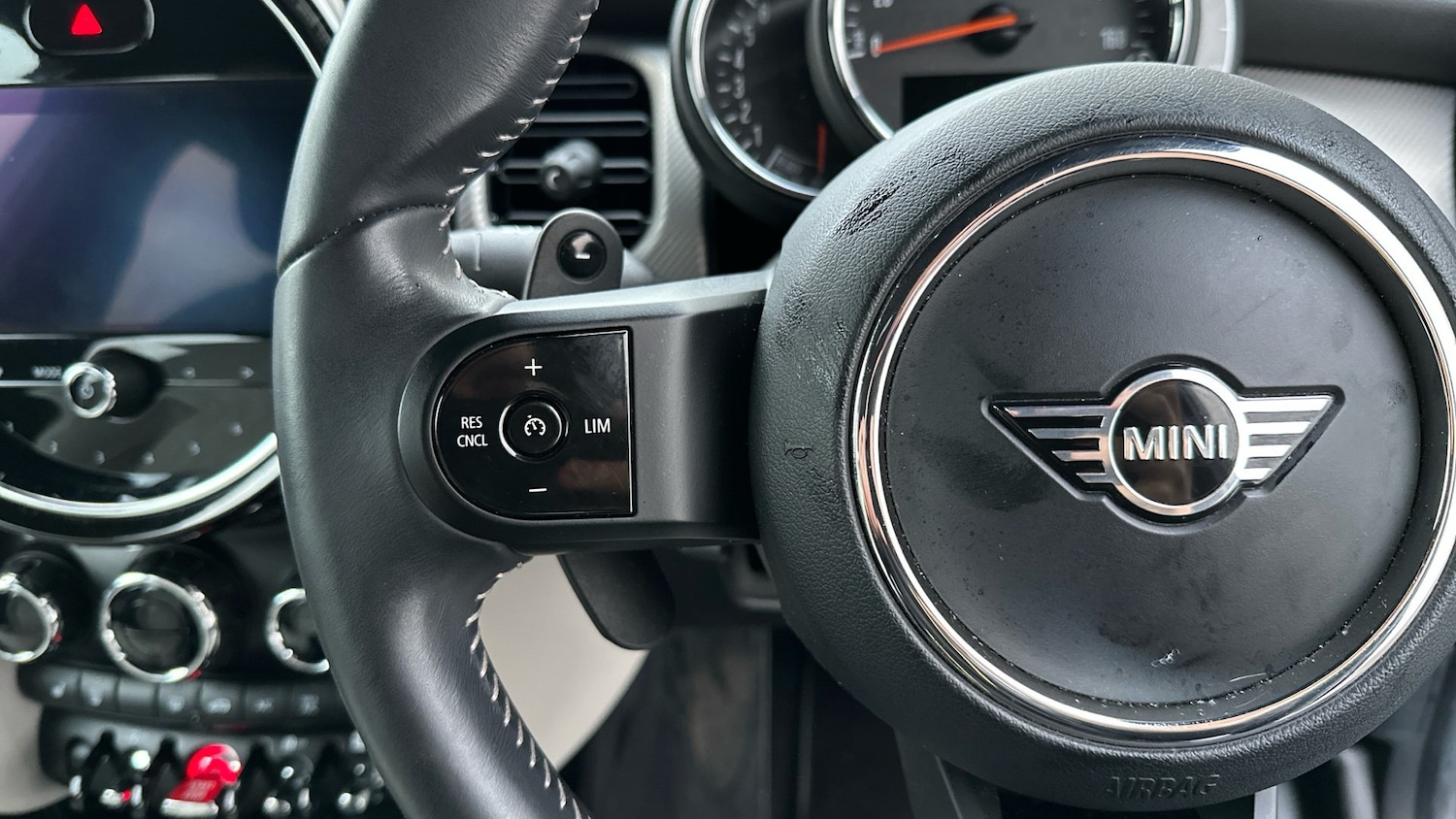 Used MINI Hatch 2022 for sale - 77025274: Photo 17