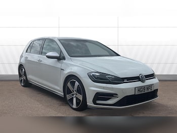 Used Volkswagen Golf 2019 for sale - 78239968: Photo