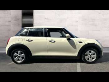 Used MINI Hatch 2019 for sale - 75227930: Photo