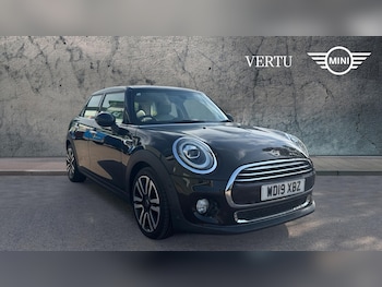 Used MINI Hatch 2019 for sale - 79241189: Photo