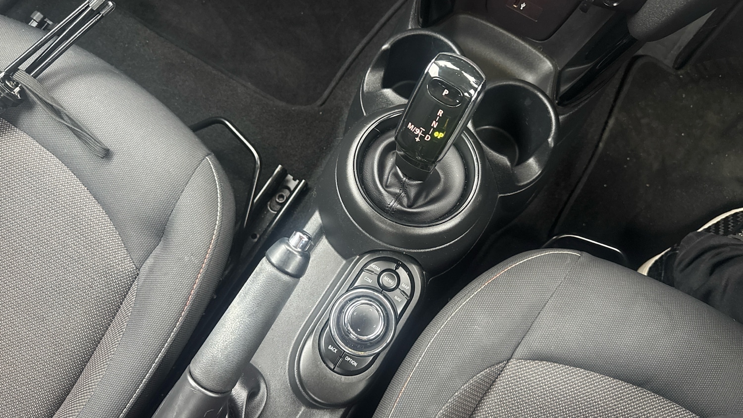 Used MINI Hatch 2021 for sale - 77459631: Photo 10