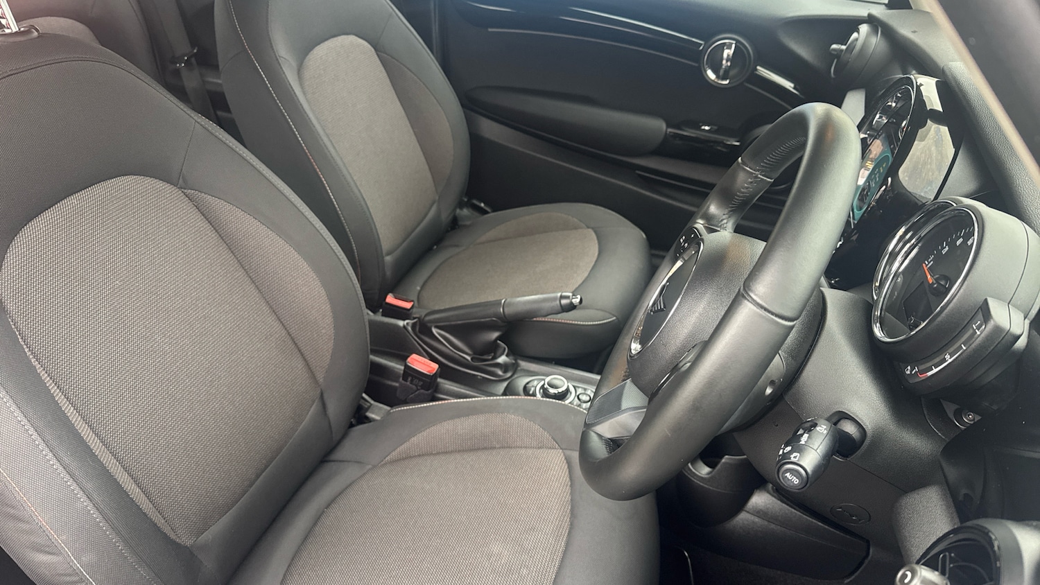 Used MINI Hatch 2021 for sale - 77459631: Photo 11