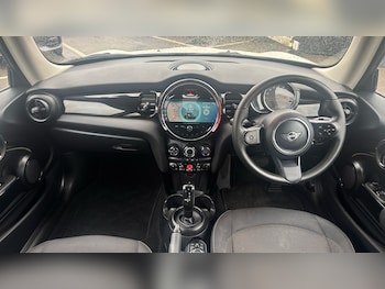 Used MINI Hatch 2021 for sale - 77459631: Photo