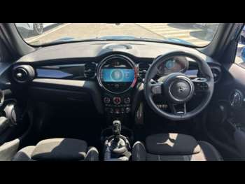 Used MINI Hatch 2023 for sale - 75019335: Photo