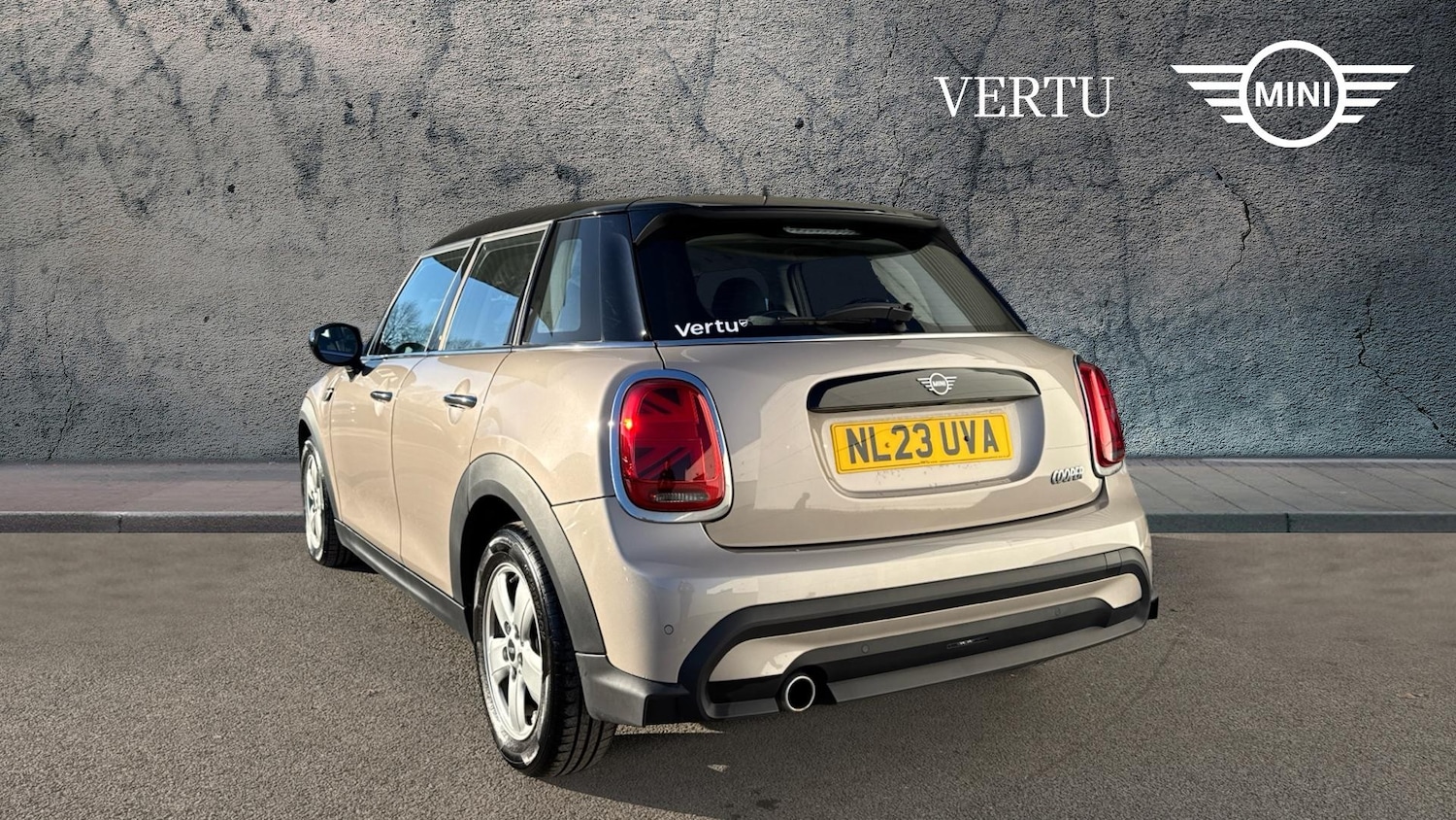 Used MINI Hatch 2023 for sale - 77354256: Photo 2