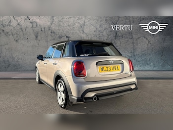 Used MINI Hatch 2023 for sale - 77354256: Photo