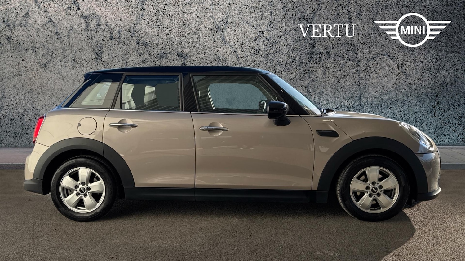 Used MINI Hatch 2023 for sale - 77354256: Photo 3