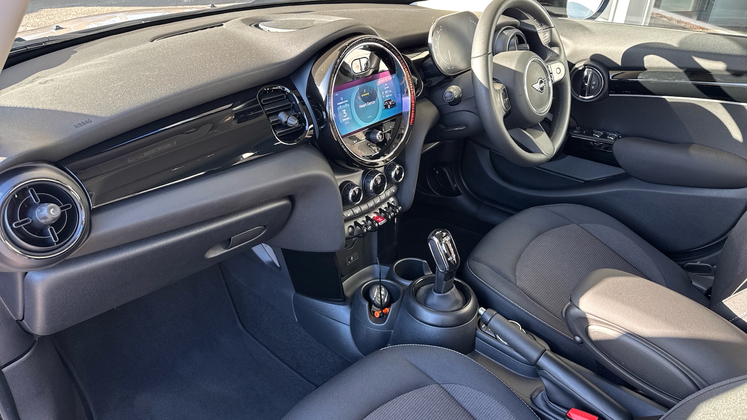 Used MINI Hatch 2023 for sale - 77354256: Photo 7