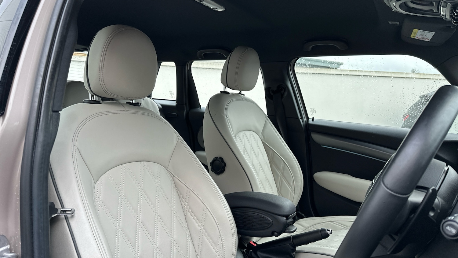 Used MINI Hatch 2022 for sale - 76956997: Photo 11