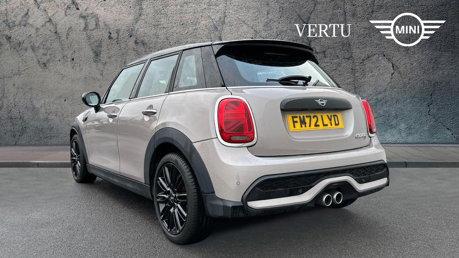 Used MINI Hatch 2022 for sale - 76956997: Photo 2