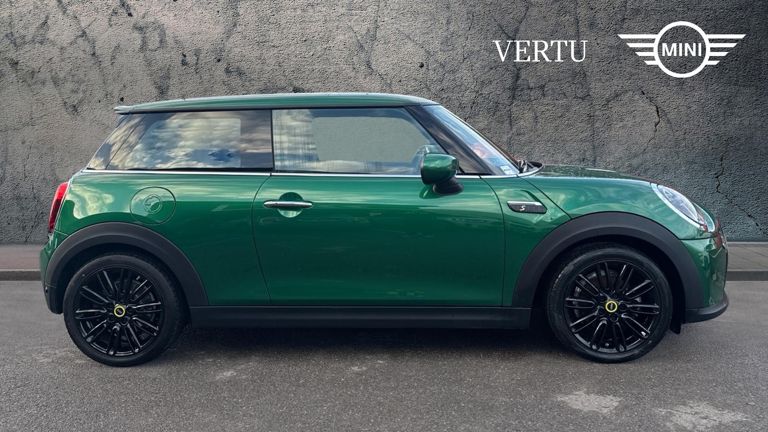 Used MINI Hatch 2023 for sale - 76968752: Photo 3