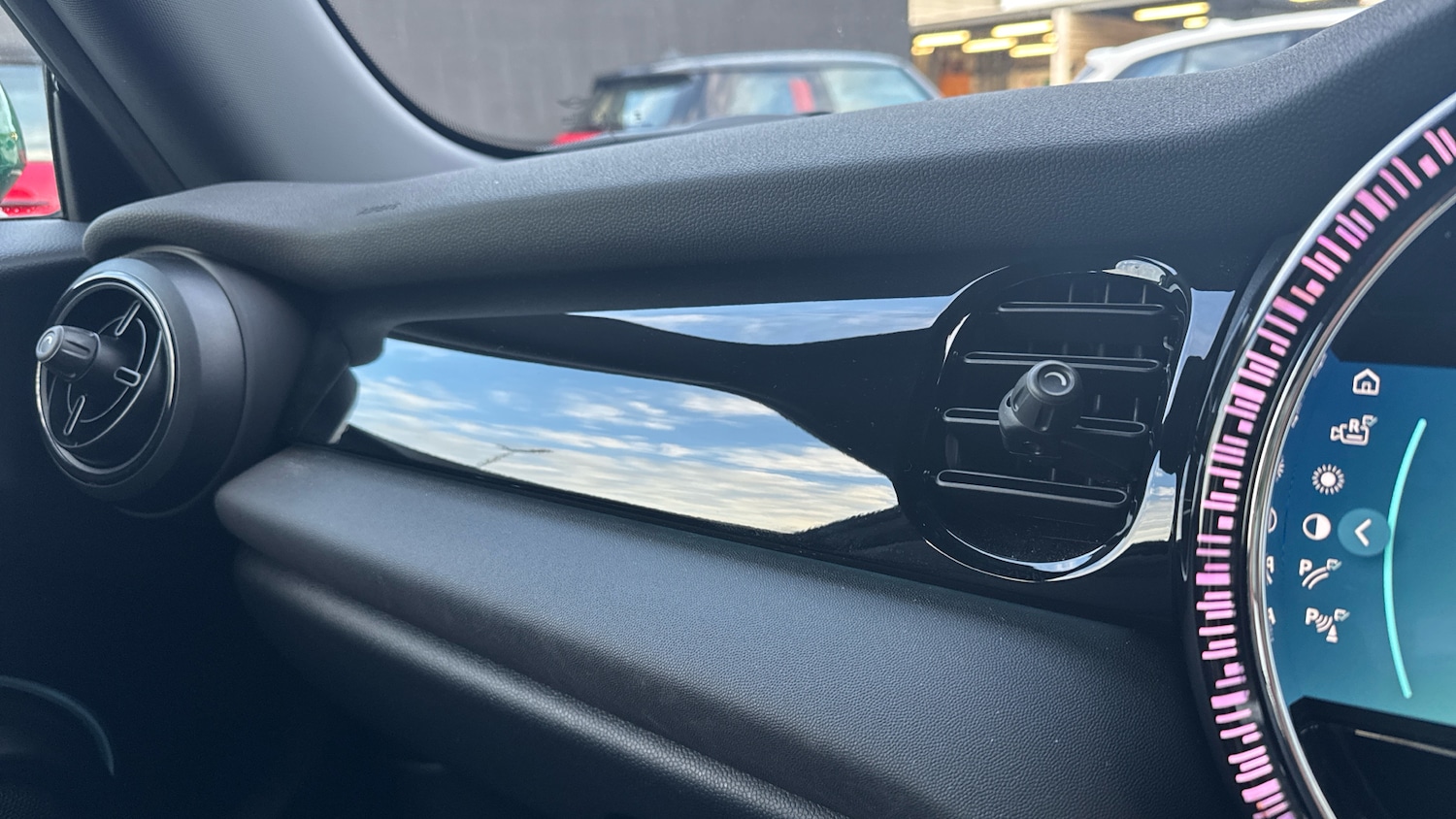 Used MINI Hatch 2023 for sale - 76968752: Photo 46