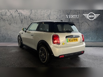 Used MINI Hatch 2021 for sale - 77318249: Photo