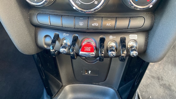Used MINI Hatch 2021 for sale - 76219075: Photo 38
