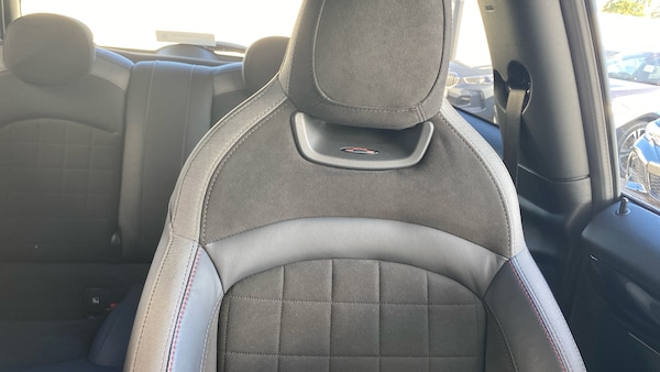 Used MINI Hatch 2021 for sale - 76219075: Photo 45
