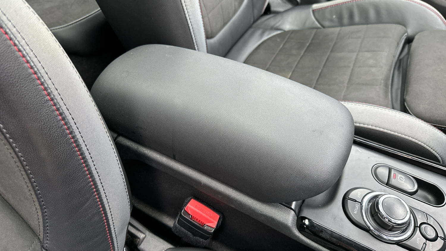 Used MINI Clubman 2022 for sale - 77261355: Photo 36