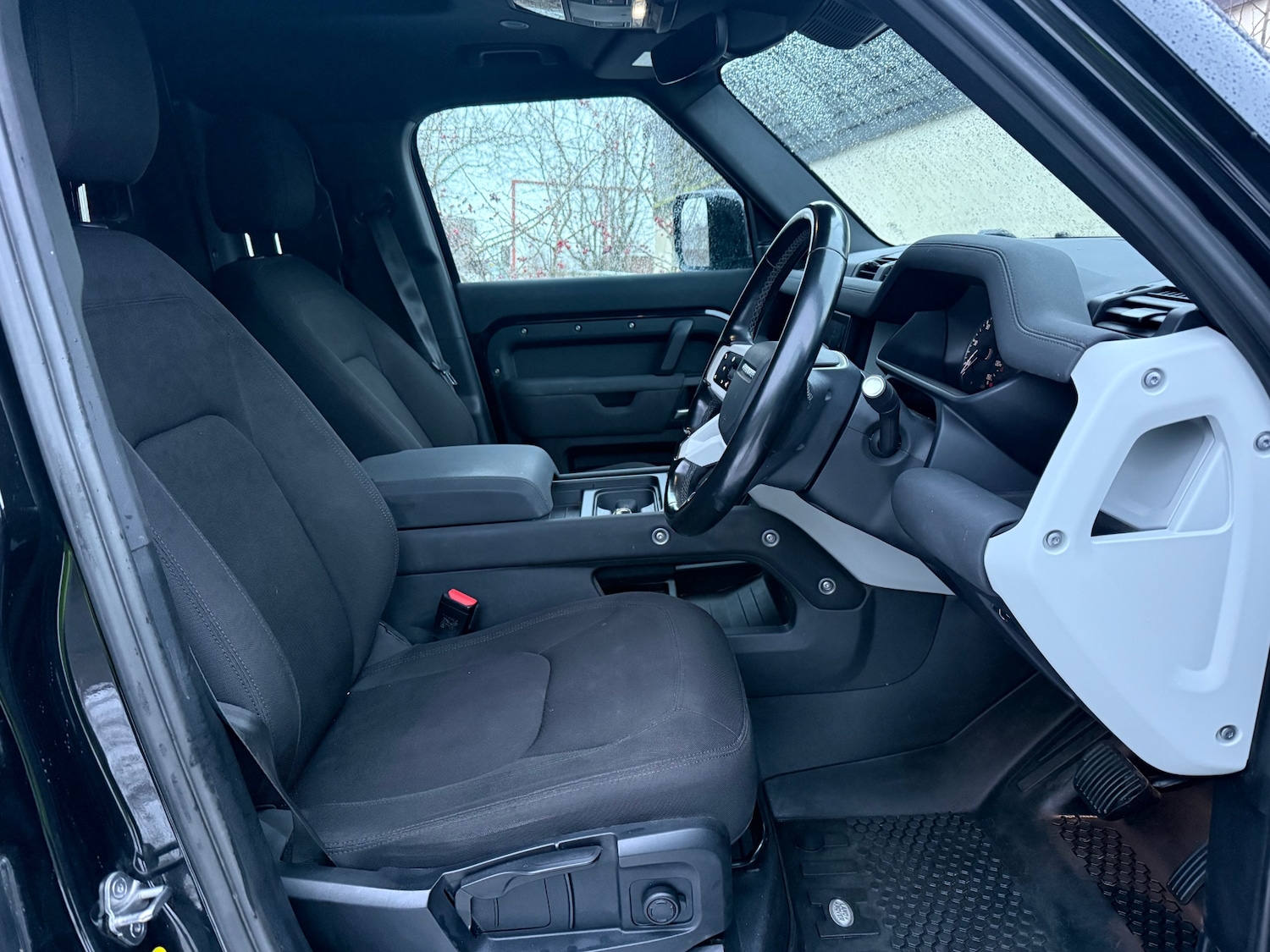 Used Land Rover Defender 2022 for sale - 77113341: Photo 9