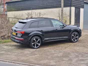 Used Audi Q7 2020 for sale - 77822529: Photo