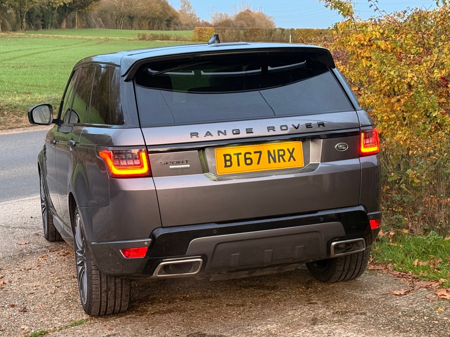 Used Land Rover Range Rover Sport 2018 for sale - 76521445: Photo 4