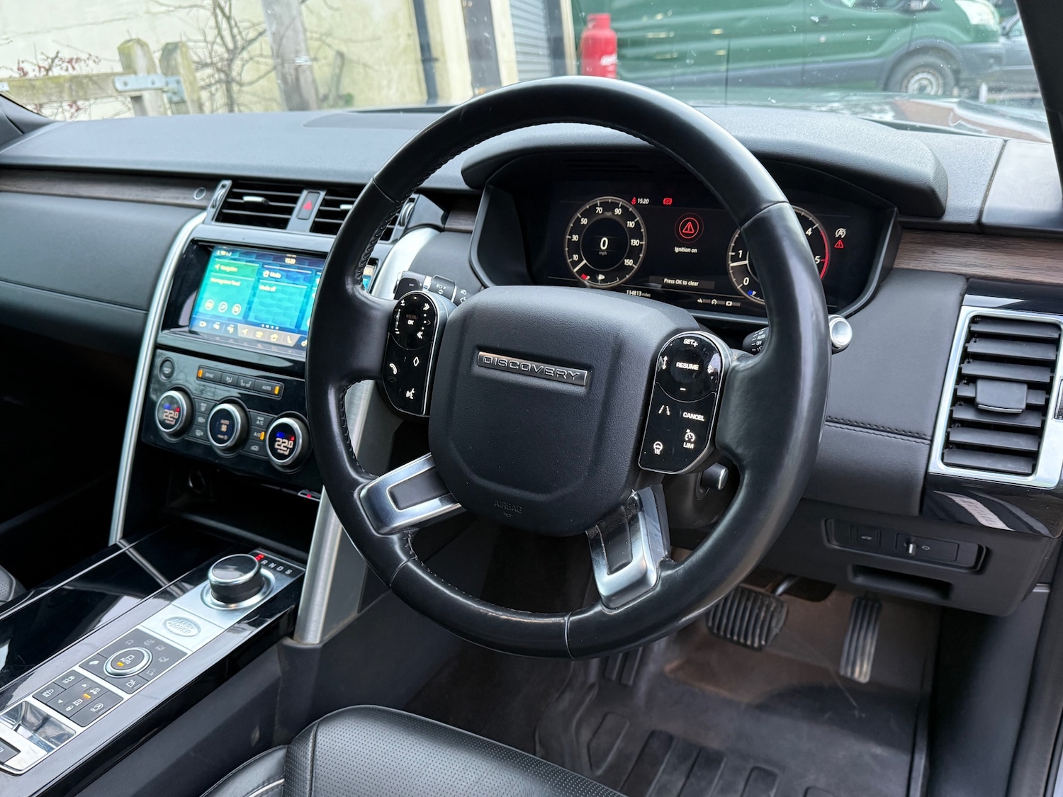 Used Land Rover Discovery 2019 for sale - 77059870: Photo 17