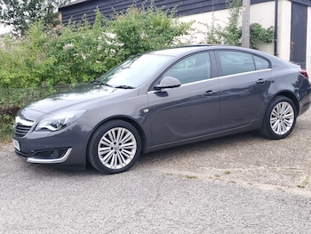 Used Vauxhall Insignia 2015 for sale - 75638601: Photo