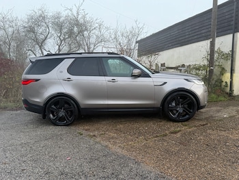 Used Land Rover Discovery 2021 for sale - 77164687: Photo