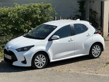 Used Toyota Yaris 2022 for sale - 79331131: Photo
