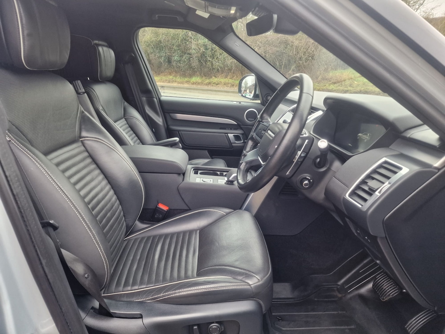 Used Land Rover Discovery 2021 for sale - 77554964: Photo 5