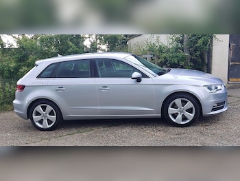 Used Audi A3 2015 for sale - 79108912: Photo