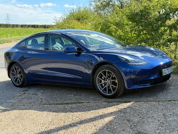 Used Tesla Model 3 2020 for sale - 75891030: Photo