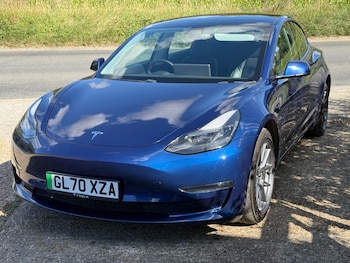 Used Tesla Model 3 2020 for sale - 75891030: Photo