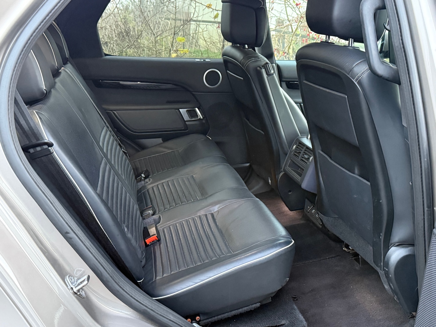 Used Land Rover Discovery 5 2021 for sale - 76656755: Photo 14