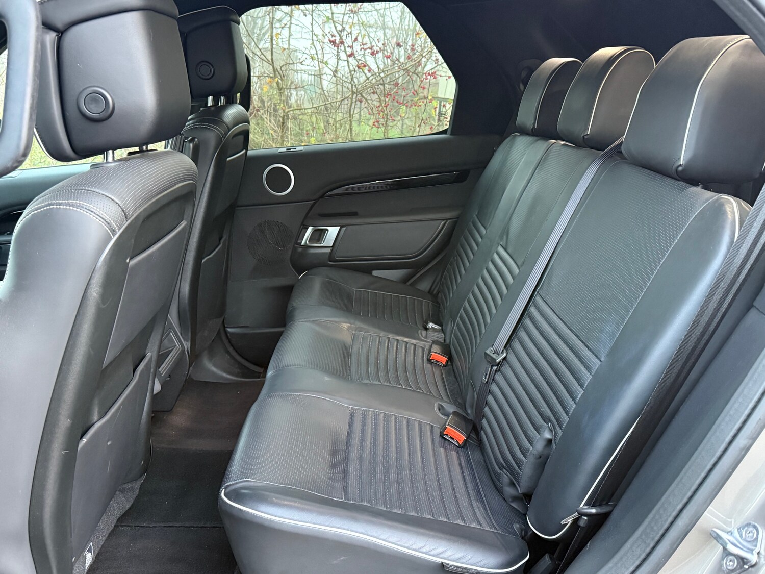 Used Land Rover Discovery 5 2021 for sale - 76656755: Photo 15