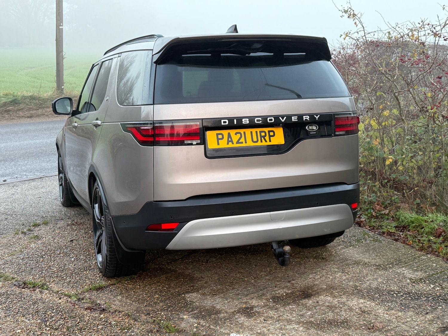 Used Land Rover Discovery 5 2021 for sale - 76656755: Photo 2