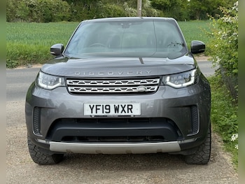 Used Land Rover Discovery 2019 for sale - 78538161: Photo
