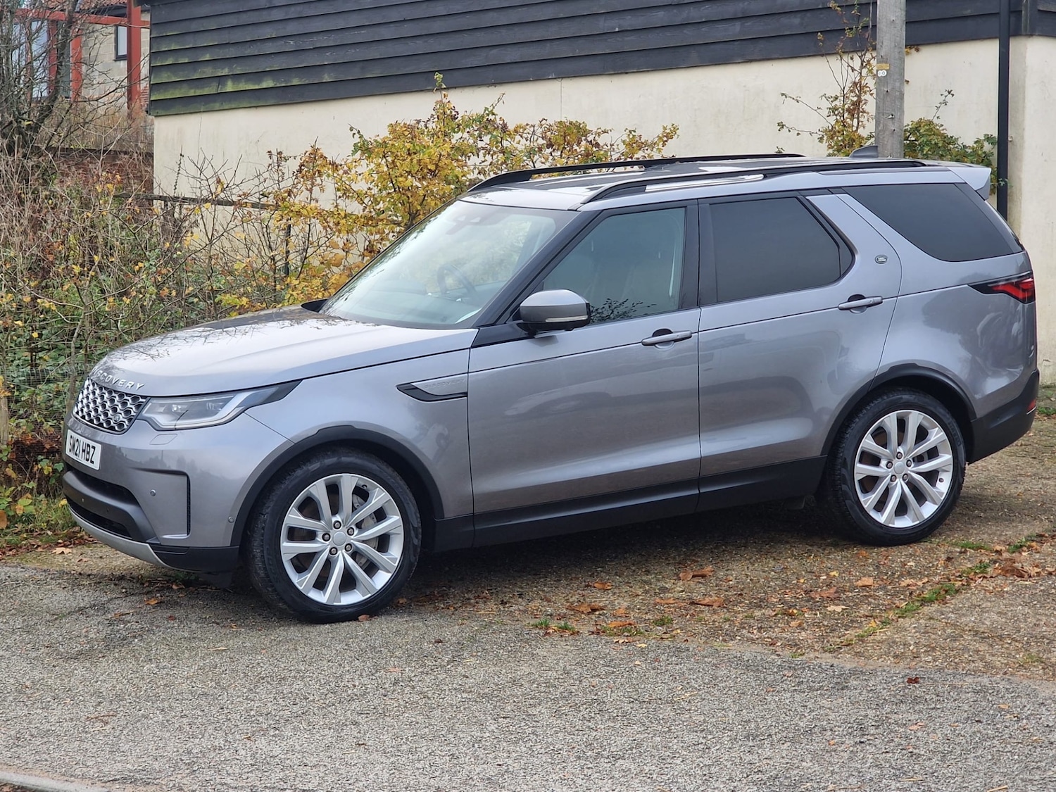 Used Land Rover Discovery 2021 for sale - 77164698: Photo 2