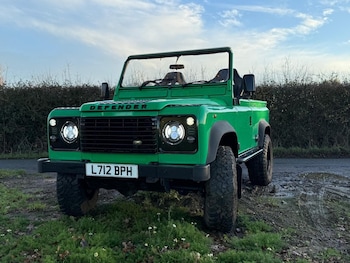 Land Rover 90 feature image