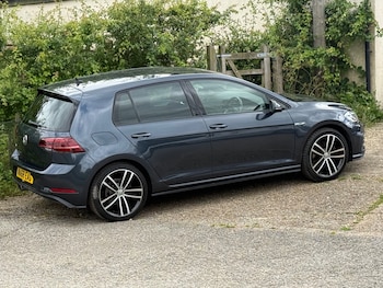 Used Volkswagen Golf 2018 for sale - 79108591: Photo
