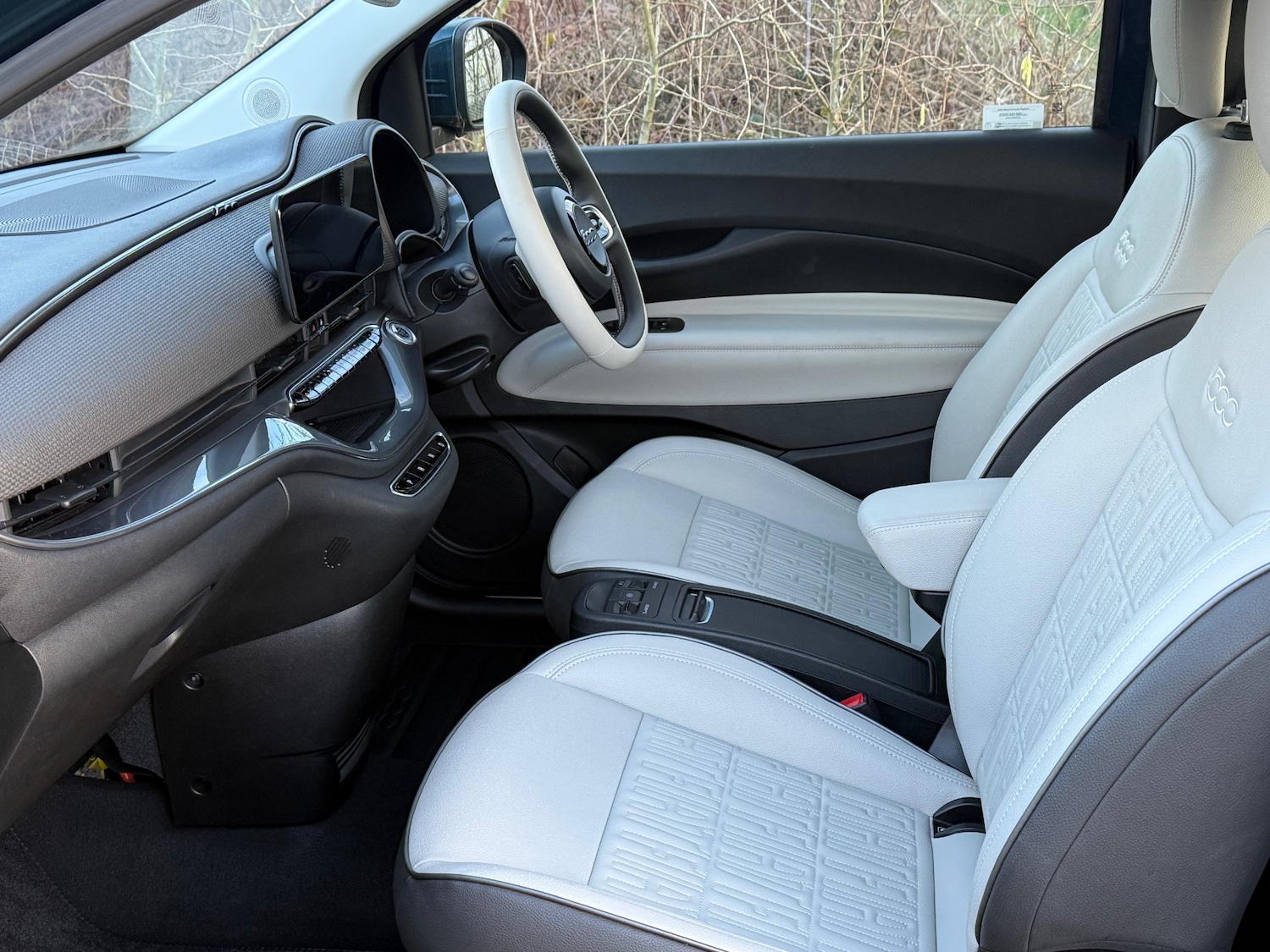 Used Fiat 500 2021 for sale - 77500983: Photo 11