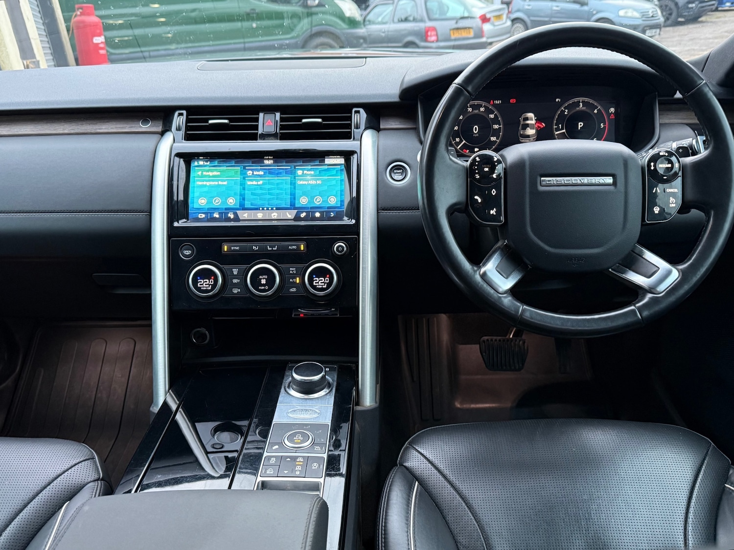 Used Land Rover Discovery 2019 for sale - 77178400: Photo 15