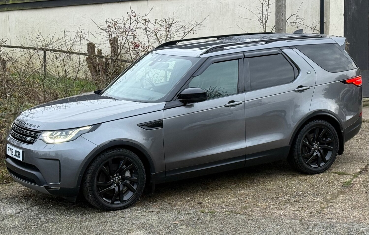 Used Land Rover Discovery 2019 for sale - 77178400: Photo 3