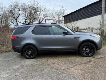 Used Land Rover Discovery 2019 for sale - 77178400: Photo