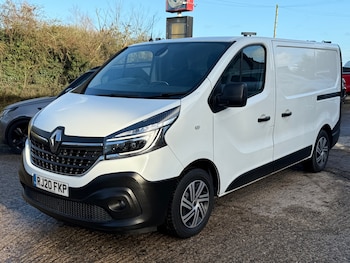 Renault Trafic feature image