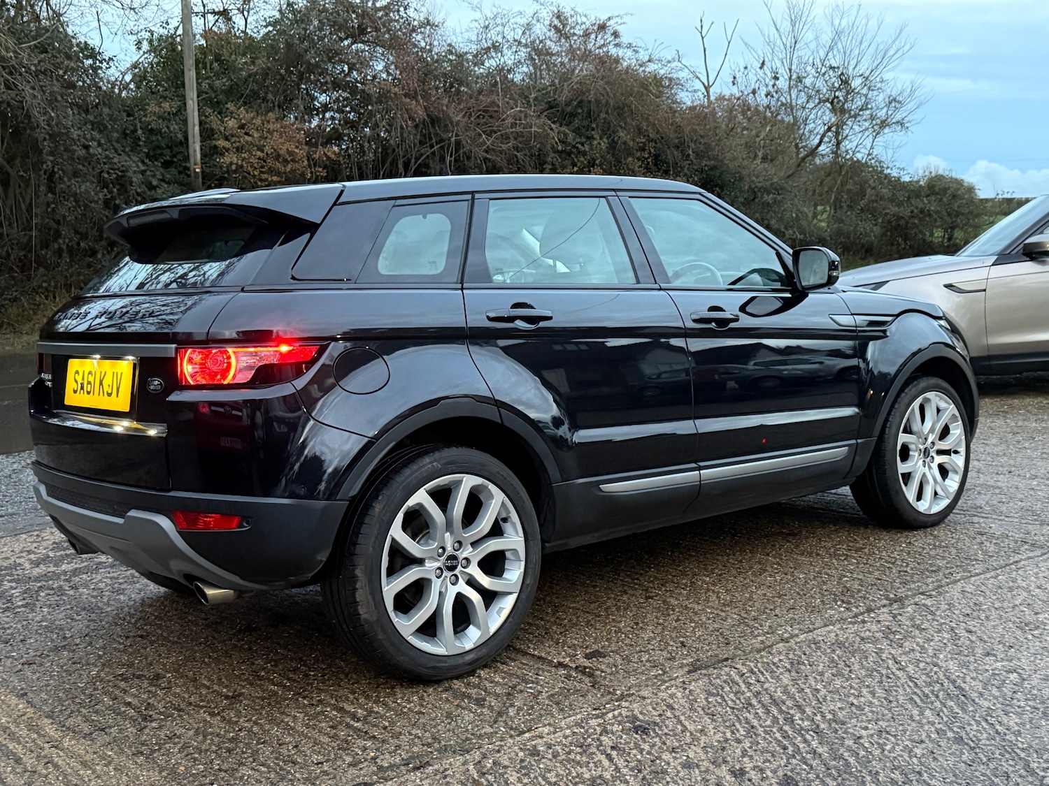 Used Land Rover Range Rover Evoque 2011 for sale - 76845937: Photo 3