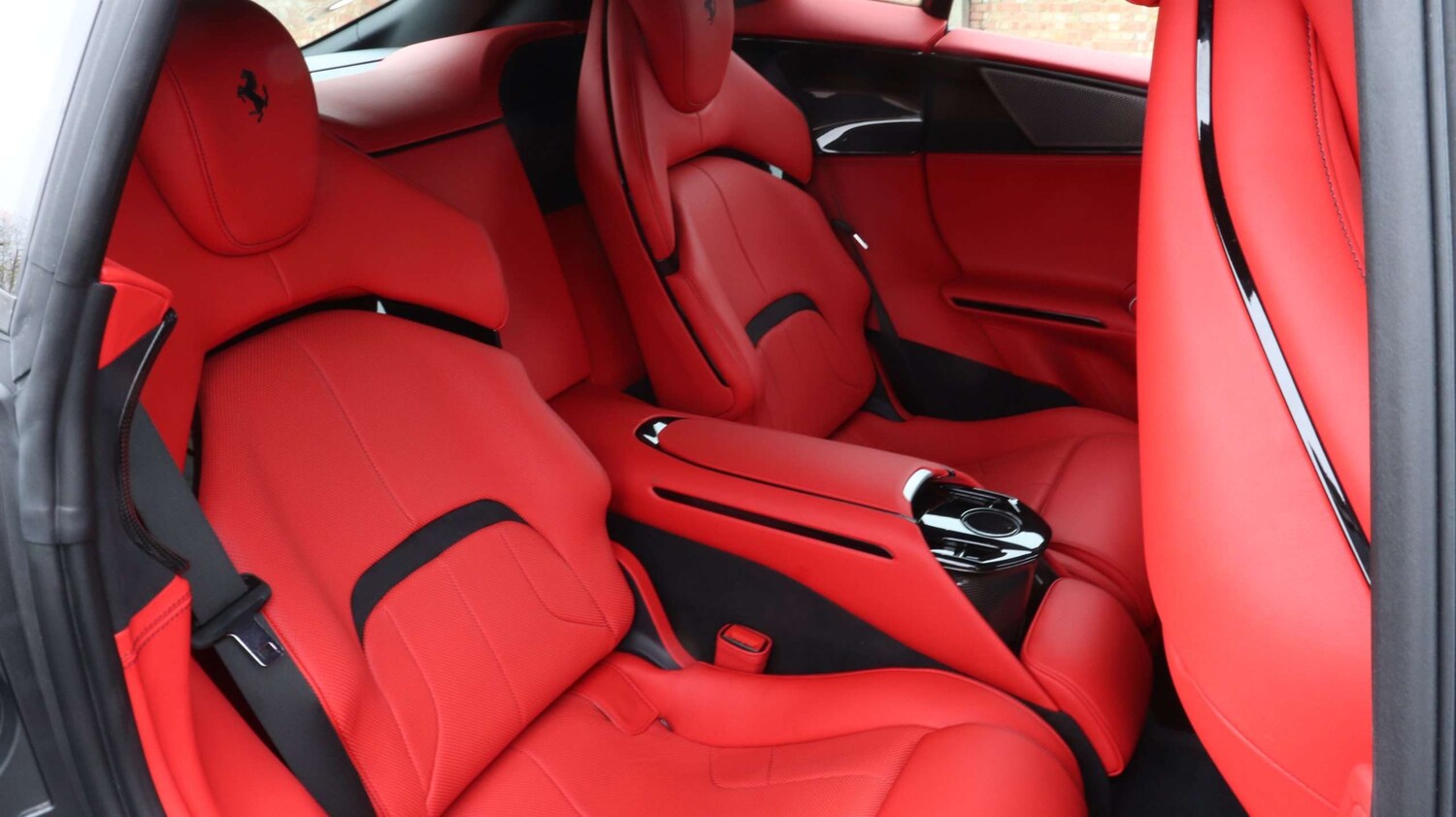 Used Ferrari Purosangue 2024 for sale - 77500317: Photo 25