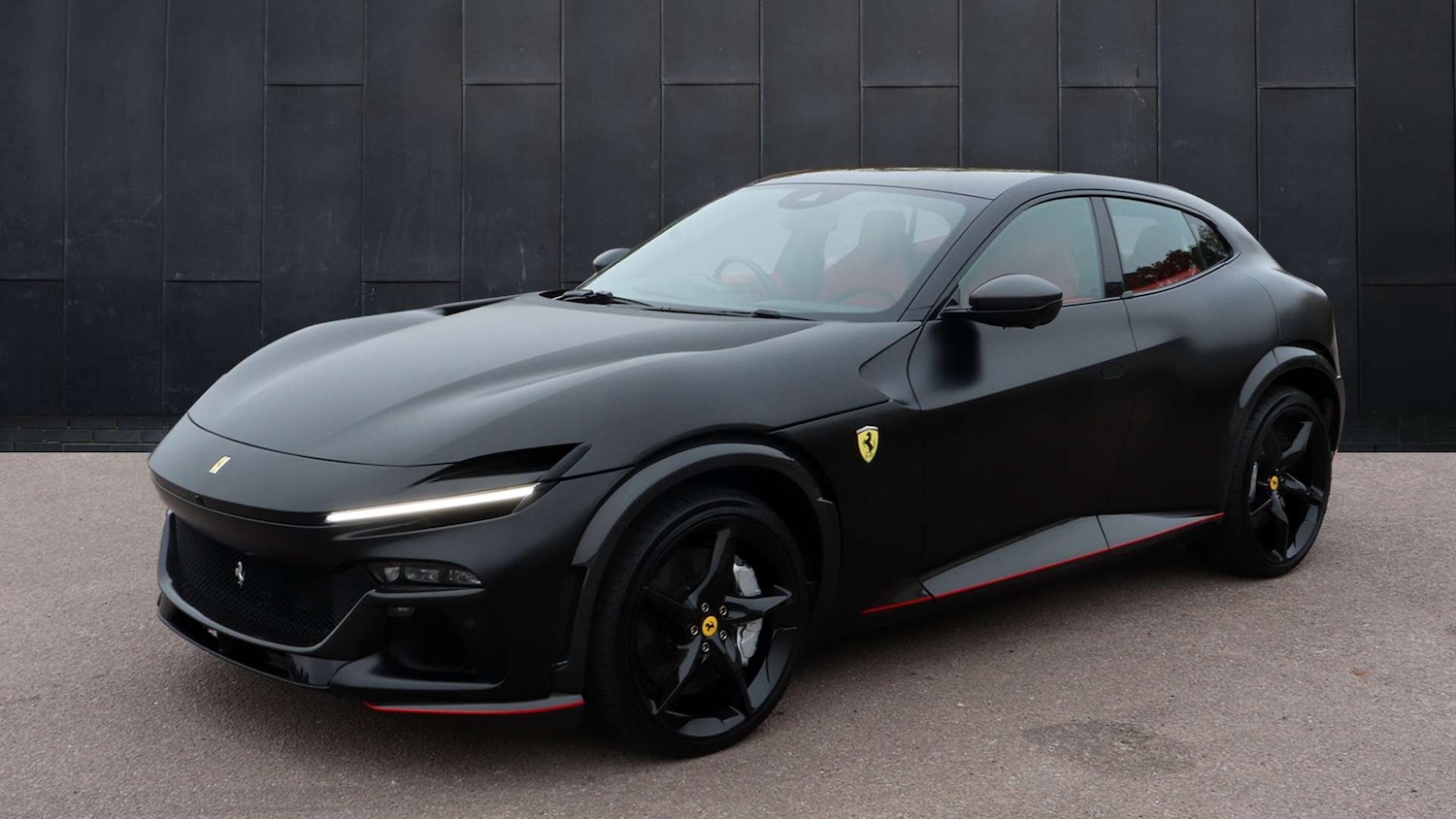 Used Ferrari Purosangue 2024 for sale - 77500317: Photo 3