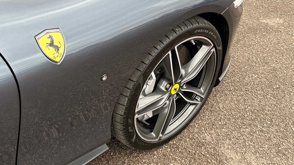Used Ferrari Roma 2024 for sale - 75373456: Photo 10