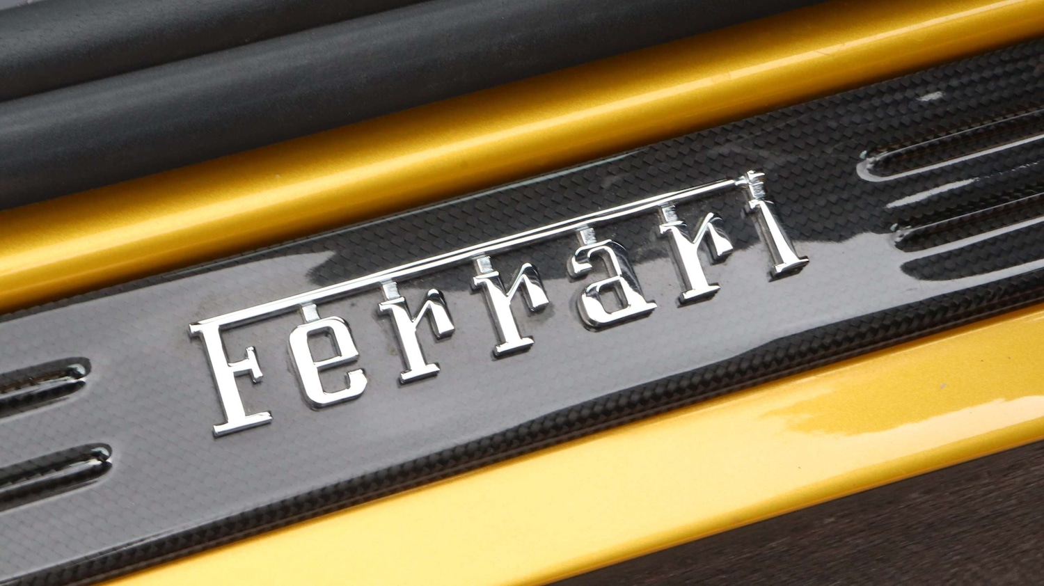 Used Ferrari SF90 Spider 2022 for sale - 77472764: Photo 29