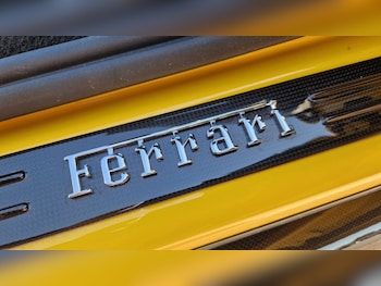 Used Ferrari 296 GTS 2025 for sale - 79051567: Photo
